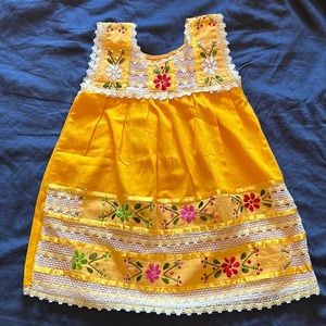 Mexican Mexico linen embroidered dress size 5